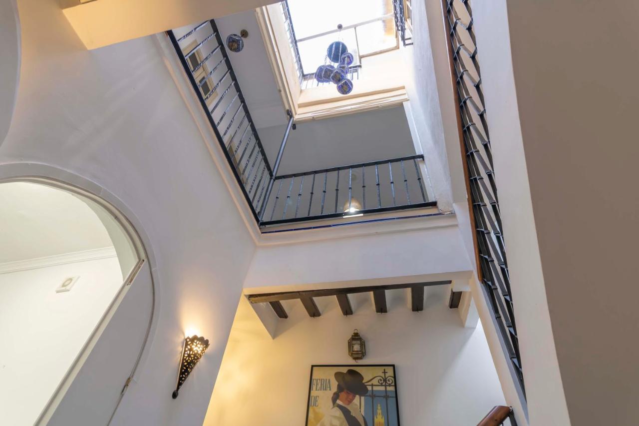 House -Rooftop&Jacuzzi -Stayinseville Sevilha Exterior foto