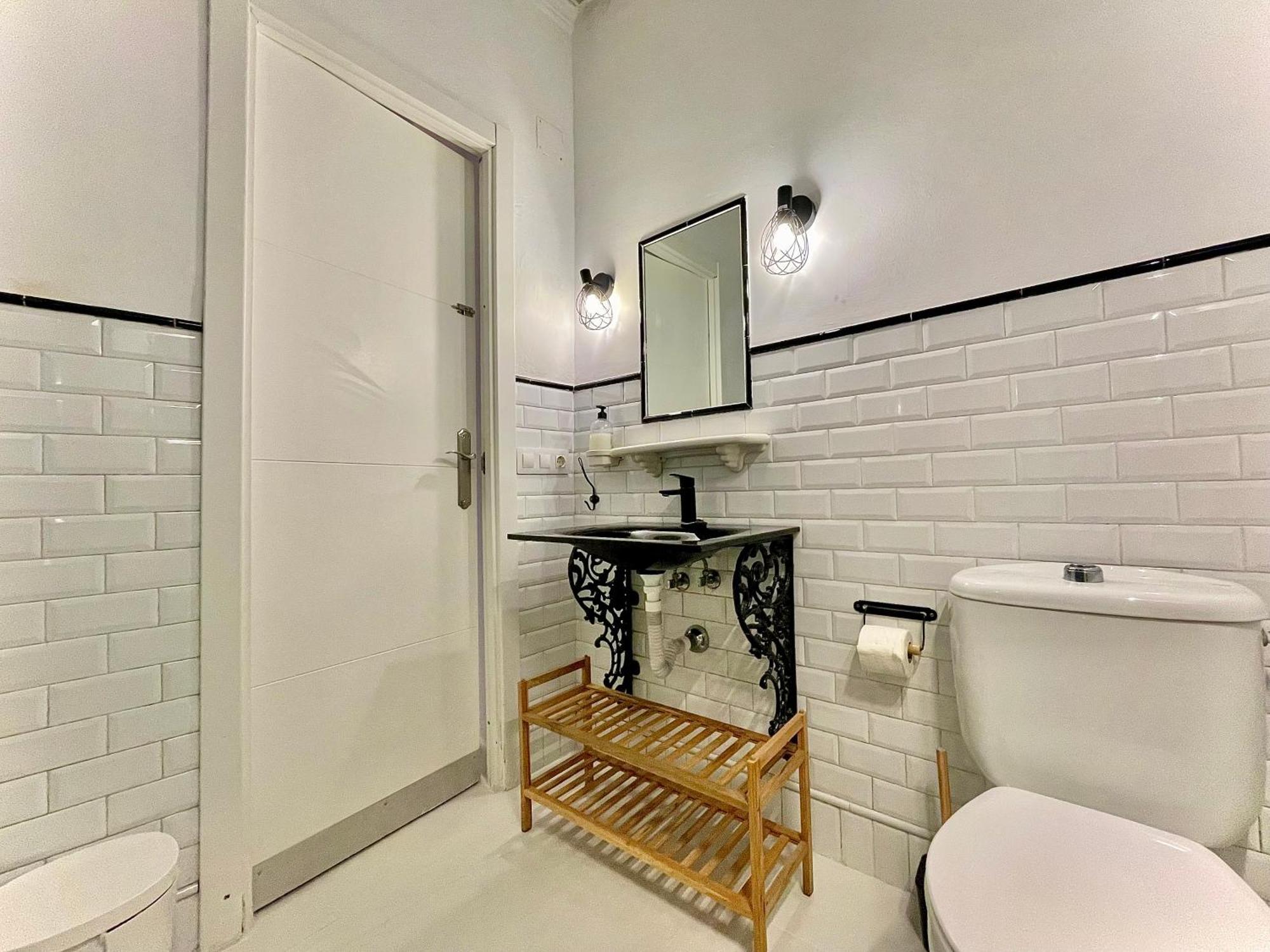 House -Rooftop&Jacuzzi -Stayinseville Sevilha Exterior foto