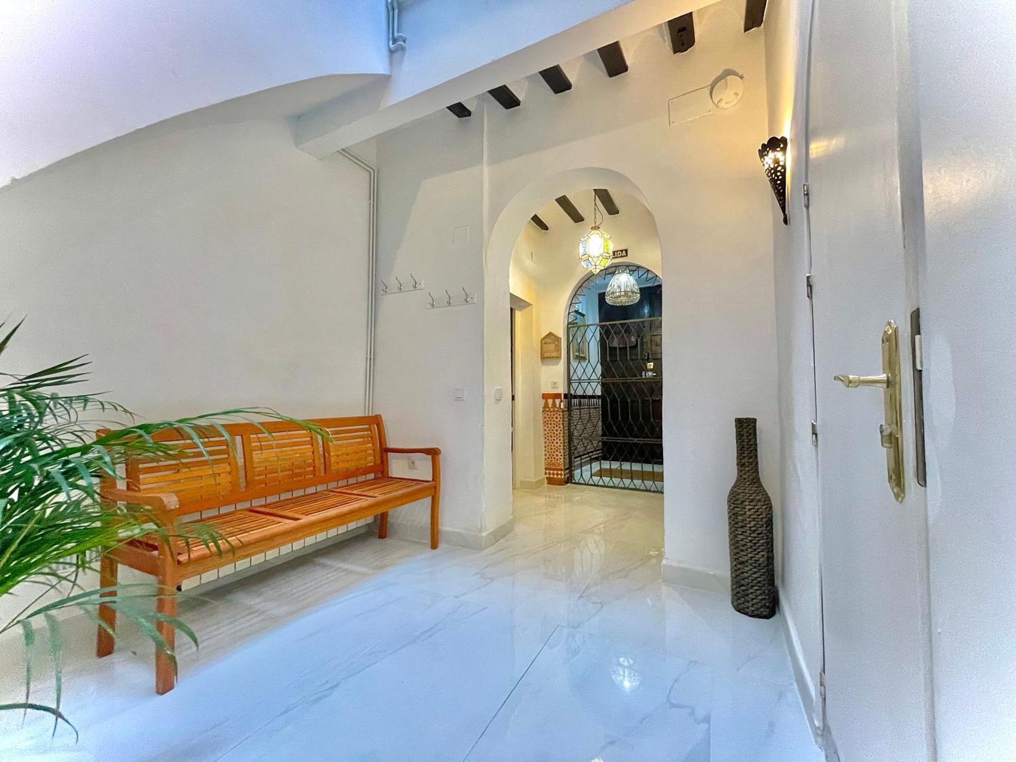 House -Rooftop&Jacuzzi -Stayinseville Sevilha Exterior foto