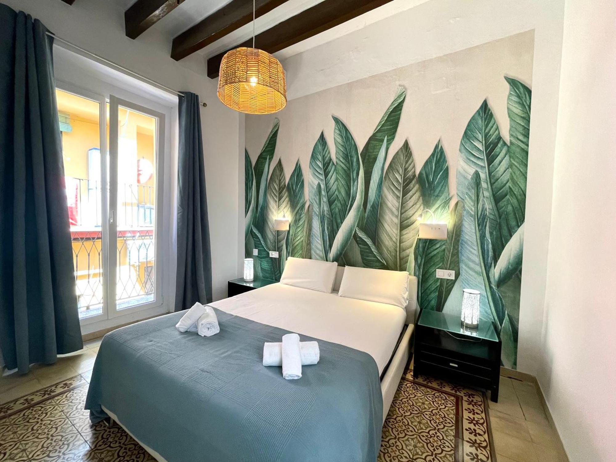 House -Rooftop&Jacuzzi -Stayinseville Sevilha Exterior foto